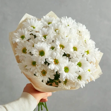 Монобукет из белых хризантем