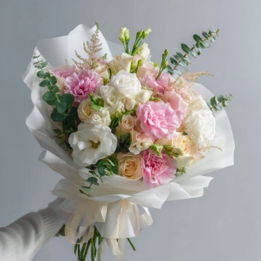 Букет с эустомами «Мягкое прикосновение» возможна замена цветка и цветовая гамма