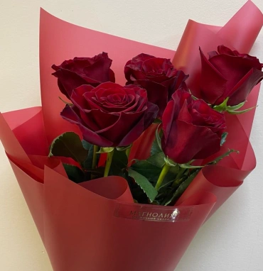 Букет бархатных роз